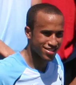 Andros Townsend hair 2010