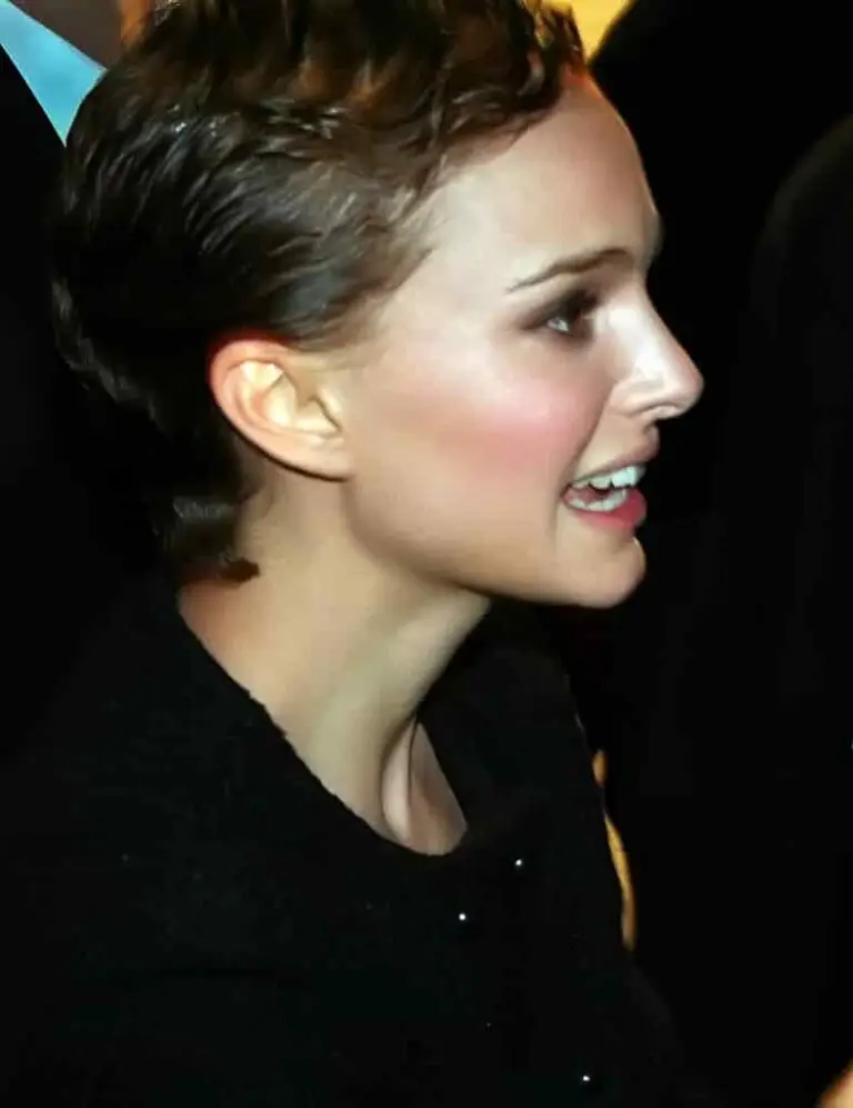 Natalie portman short hair